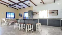 Beach House Acajutla/los Cobanos/las Veraneras Sv 3 Bedroom Home - Homestays