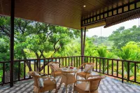 ELIVAAS Aaraa 4BHK Luxury Pool Villa - 4 estrellas