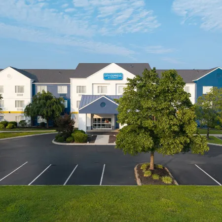 City Express By Marriott Shepherdsville Louisville