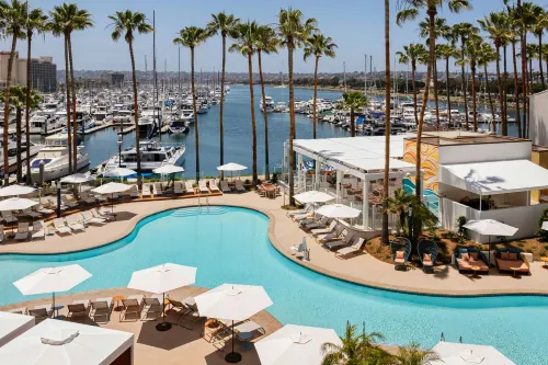 Sheraton San Diego Resort - Pet friendly