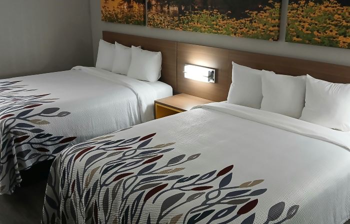 Red Roof Inn Leeds