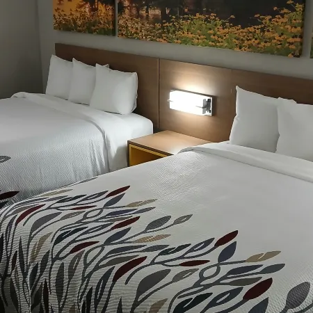 Red Roof Inn Leeds