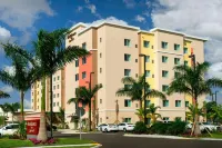 Residence Inn Miami Airport West/Doral - Kitchens