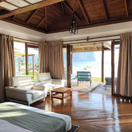 Dolarog Beach Resort