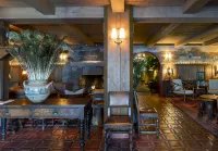 Hotel El Roblar - 2-Star
