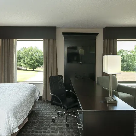 Hampton Inn & Suites Seneca-Clemson Area