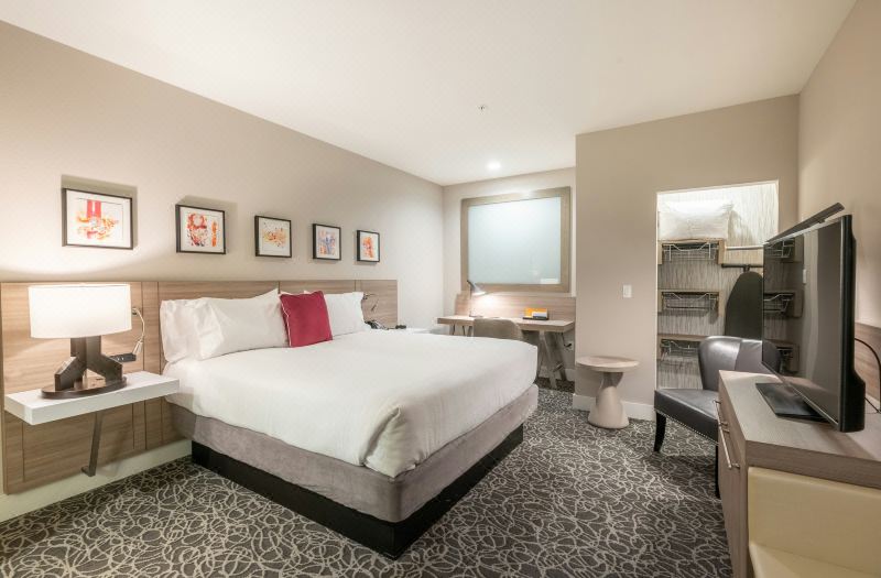 Hilton Garden Inn Wichita Downtown