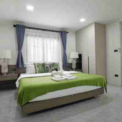 Lily(Branch 21) Rooms