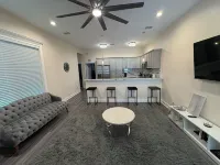 Newly constructed VIP Leval Rooftop Townhome - 4-Star
