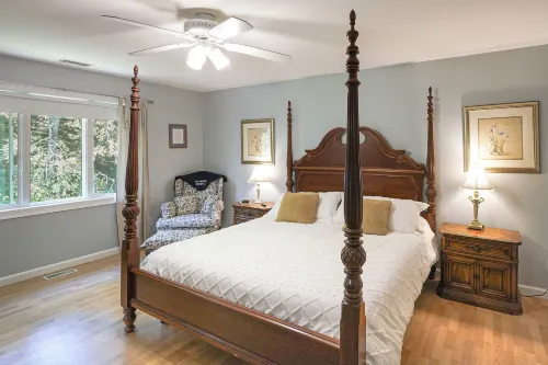 13-acre Vermont Estate w/ Hot Tub & Game Room - Wi-Fi