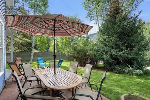 MODERN Monet Blue Aspen Victorian Whole House In Town,  with Private Hot Tub! - 4-Star