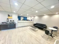 Baymont by Wyndham Newark/Wilmington/Mall Area - 3-Star