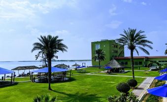 Flamingo Beach Hotel