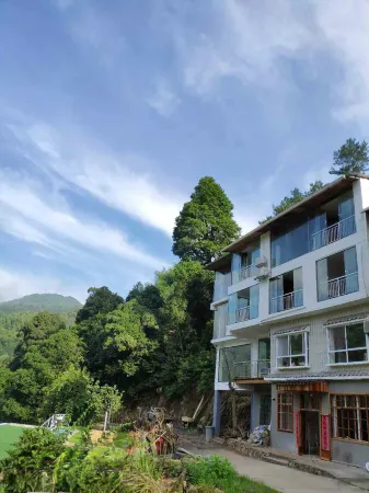 Meijing Farmhouse Отели рядом с достопримечательностью «Dongjiang Lake Tourist Area»