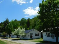 Carrollmotel and Cottages