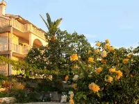 Apartment for Two Persons with Sea View in Trogir Near the Beach