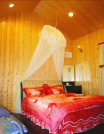 Phoenix Landscaping Bed and Breakfast Hotels near Qilan Forest Recreation Area