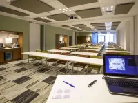 Novotel Lyon Centre Confluence Bord de Saone Hotel a La Mulatiere