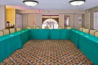 Holiday Inn Express & Suites Bradenton West Hotels in Longboat Key