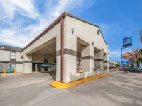 Motel 6 Laredo, TX - North I-35 Hotels in Webb County