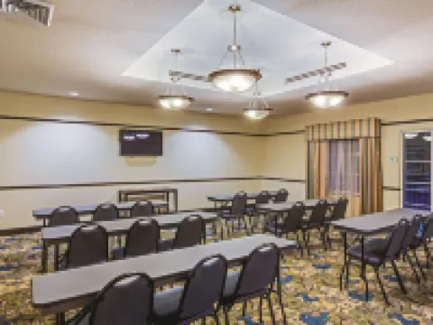 La Quinta Inn & Suites by Wyndham Sebring Hotels in Sebring