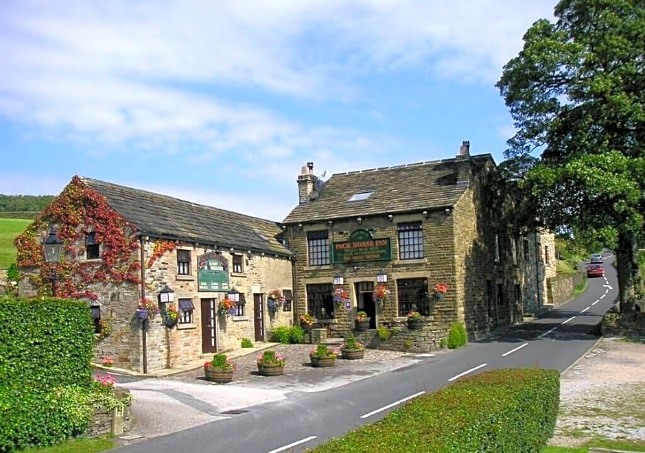 Pack Horse Inn - New Mills 사진