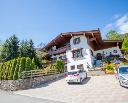Viktoria Hotels in Aschau