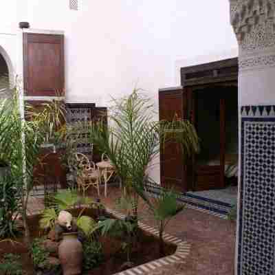 Riad Felloussia Hotel Exterior