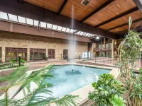 Quality Inn & Conference Center Hotel di Middlecreek Township