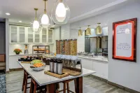Hilton Garden Inn Boston Waltham - Aamiainen