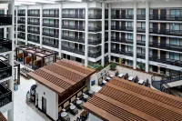 Embassy Suites by Hilton Syracuse Hotels near سيراكيوز