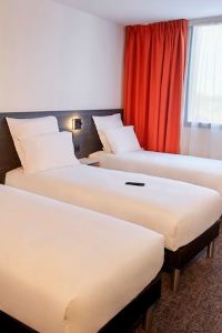 Best 10 Hotels Near UNIQLO-CARRE-SENART from USD /Night-Lieusaint for 2022  | Trip.com