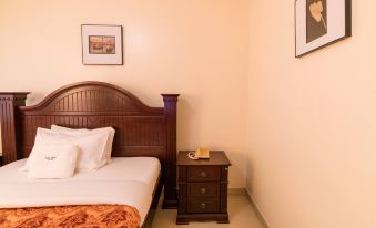 Trendy Deluxe Double Rooms in Masaka - 2