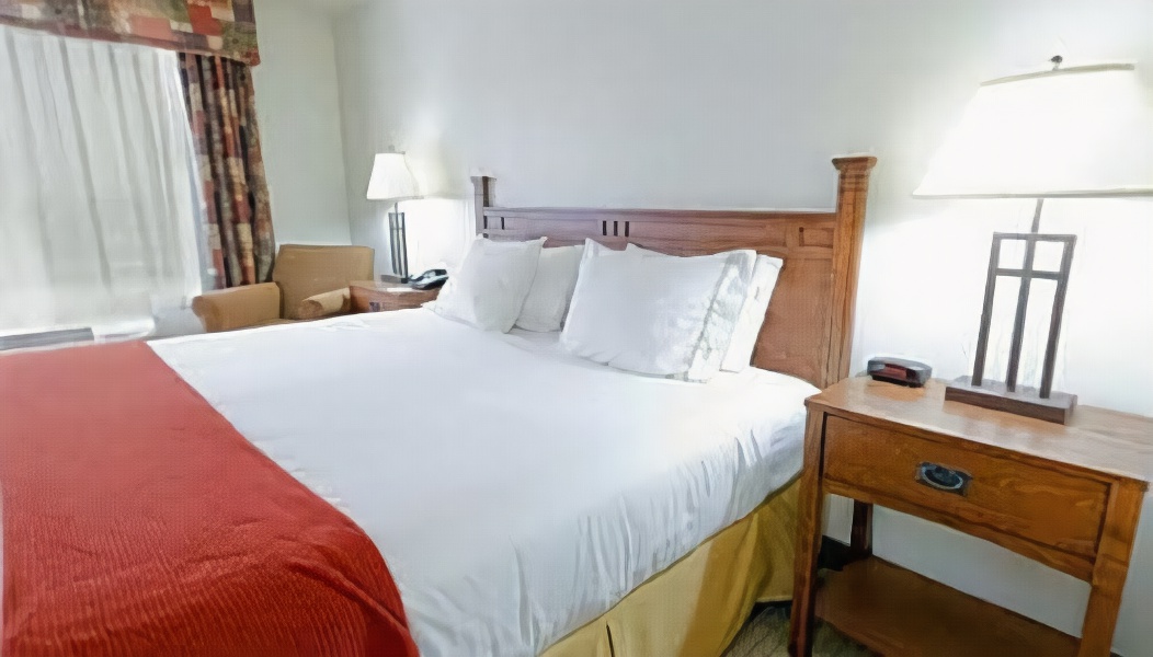 Holiday Inn Express Hotel & Suites Mattoon, an Ihg Hotel