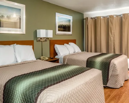 HomeTowne Studios Eugene - Springfield Hotels in Springfield