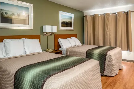 HomeTowne Studios Eugene - Springfield Отели в г. Спрингфилд