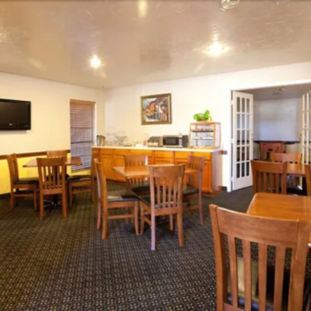 Weatherford Heritage Inn Отели в г. Вэзерфорд