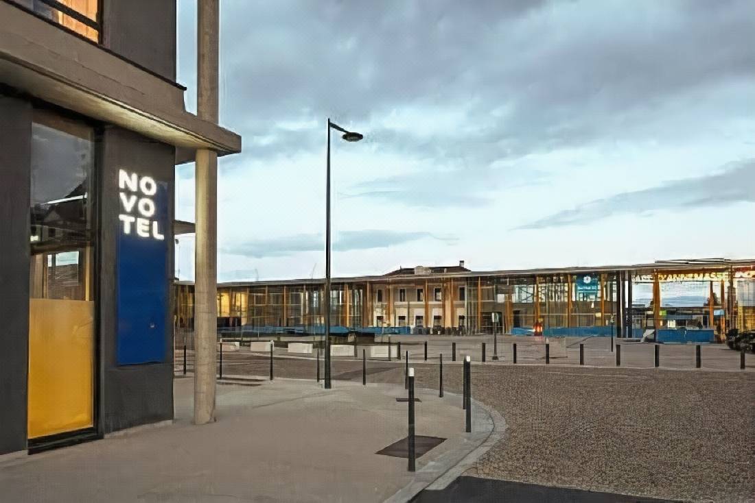 Novotel Annemasse Centre - Porte de Genève-Annemasse Updated 2022 Room  Price-Reviews & Deals | Trip.com