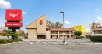 Red Roof Inn Santa Ana