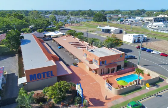 米拉索爾別墅汽車旅館