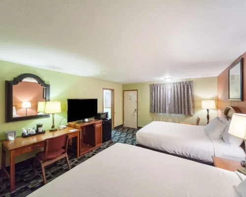 Rodeway Inn Hotels in Fulton County