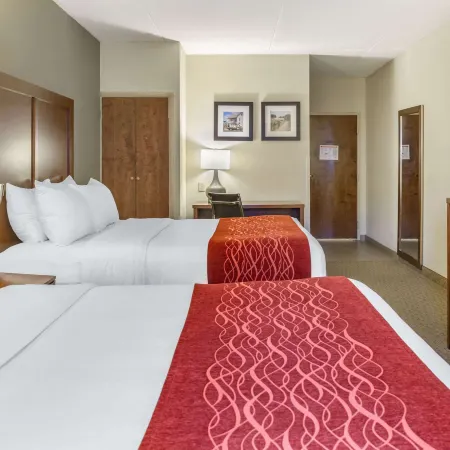 Comfort Inn Lancaster at Rockvale Отели в г. Ланкастер