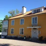 Värdshuset 1 i Motala AB Hotels near Motala kyrka