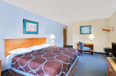 Super 8 by Wyndham Newburgh/West Point Near Stewart Airport Hotels in New Windsor