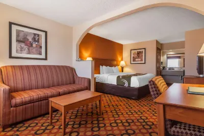 Quality Inn & Suites Owasso US-169 Hotels in 