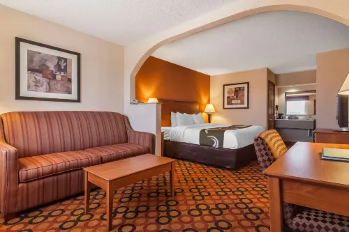 Quality Inn & Suites Owasso US-169