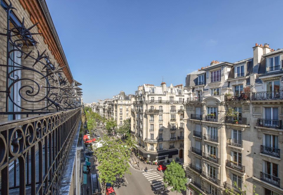 4. 베스트 웨스턴 ..