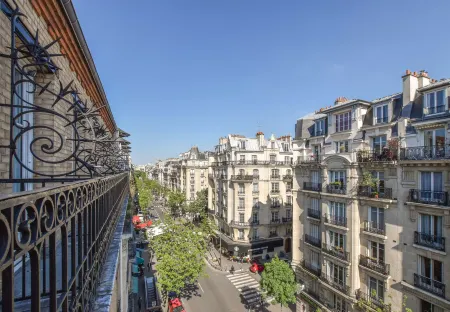 Hôtel Montcalm Paris