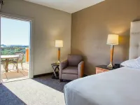 Drury Inn & Suites San Antonio Near la Cantera Hotels near Northwest San Antonio
