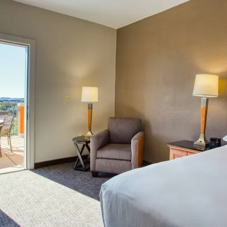 Drury Inn & Suites San Antonio Near la Cantera